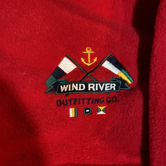 Wind River Red Fleece - Picture 2 of 8